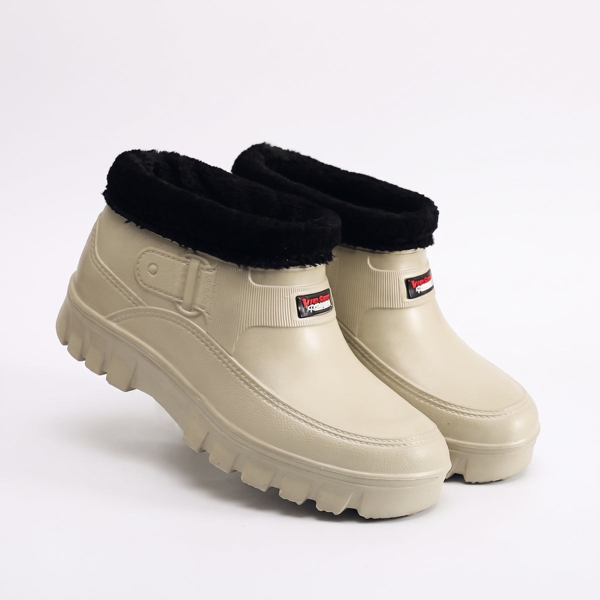 Winterschuhe Herren gefüttert in Khaki mit schwarzem Plüschkragen und Profilsohle