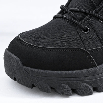 Winterstiefel Damen – Nahaufnahme von verstärkter Zehenkappe und Sohle