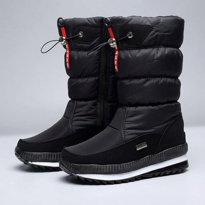 Winterstiefel Damen gefüttert in Schwarz – Paar in Dreiviertelansicht