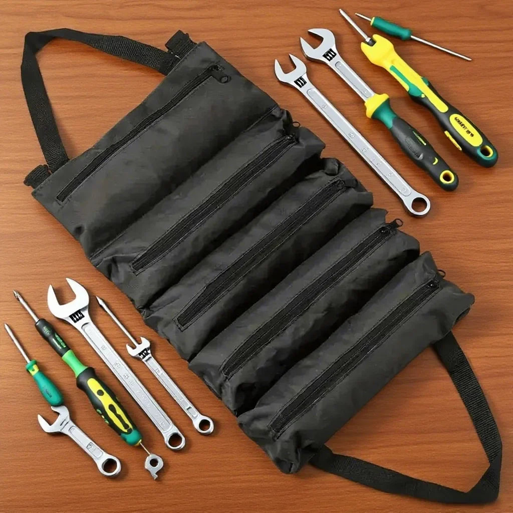 Werkzeugtasche Roll-Up Schwarz mit Schraubenschlüsseln und Schraubendrehern