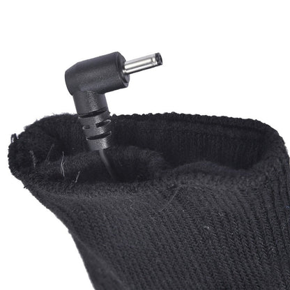 Beheizbare Socken Detail – Anschlussstecker am Bündchen für den Akkupack