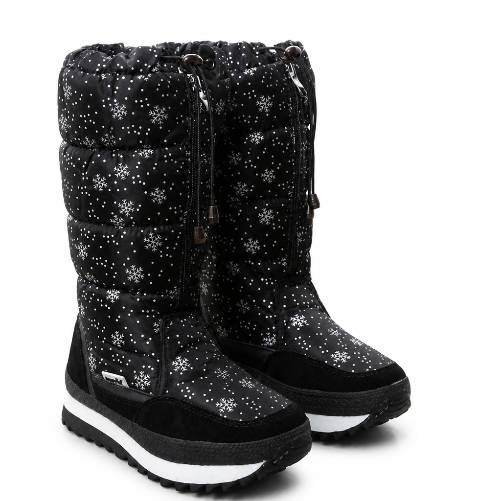 Winterstiefel Damen in Schwarz – hohe Schneestiefel mit Schneeflockenmuster, Kordelzug und Reißverschluss, Paar in Schrägansicht