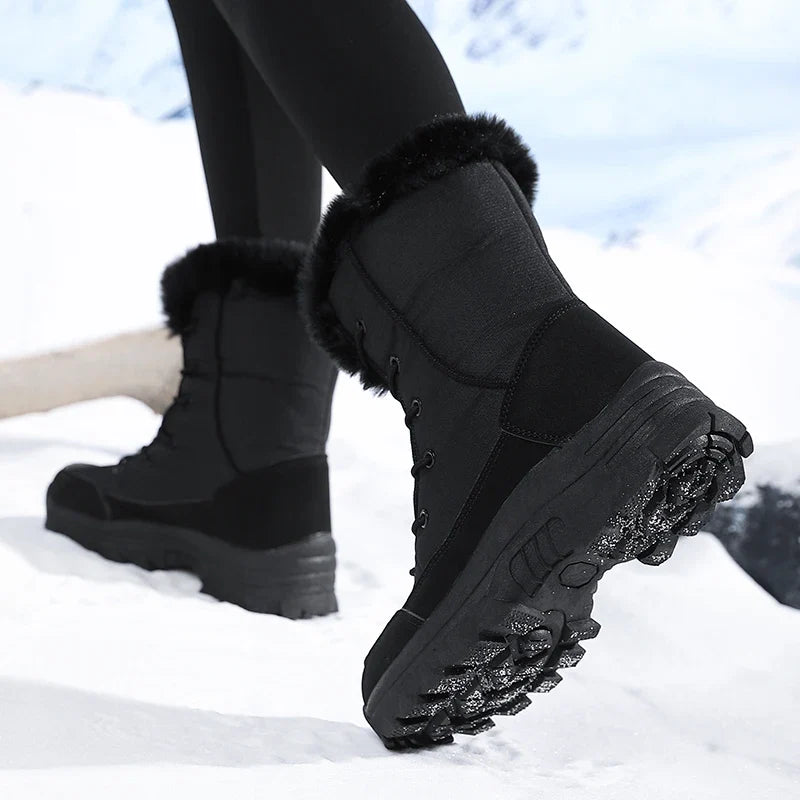 Winterstiefel Damen – Profil der Laufsohle beim Gehen im Schnee