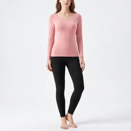Thermounterwäsche Damen Schwarz, Leggings – am Model auf hellem Hintergrund
