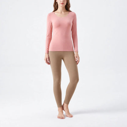 Thermounterwäsche Damen Hellbraun, Leggings – am Model auf hellem Hintergrund