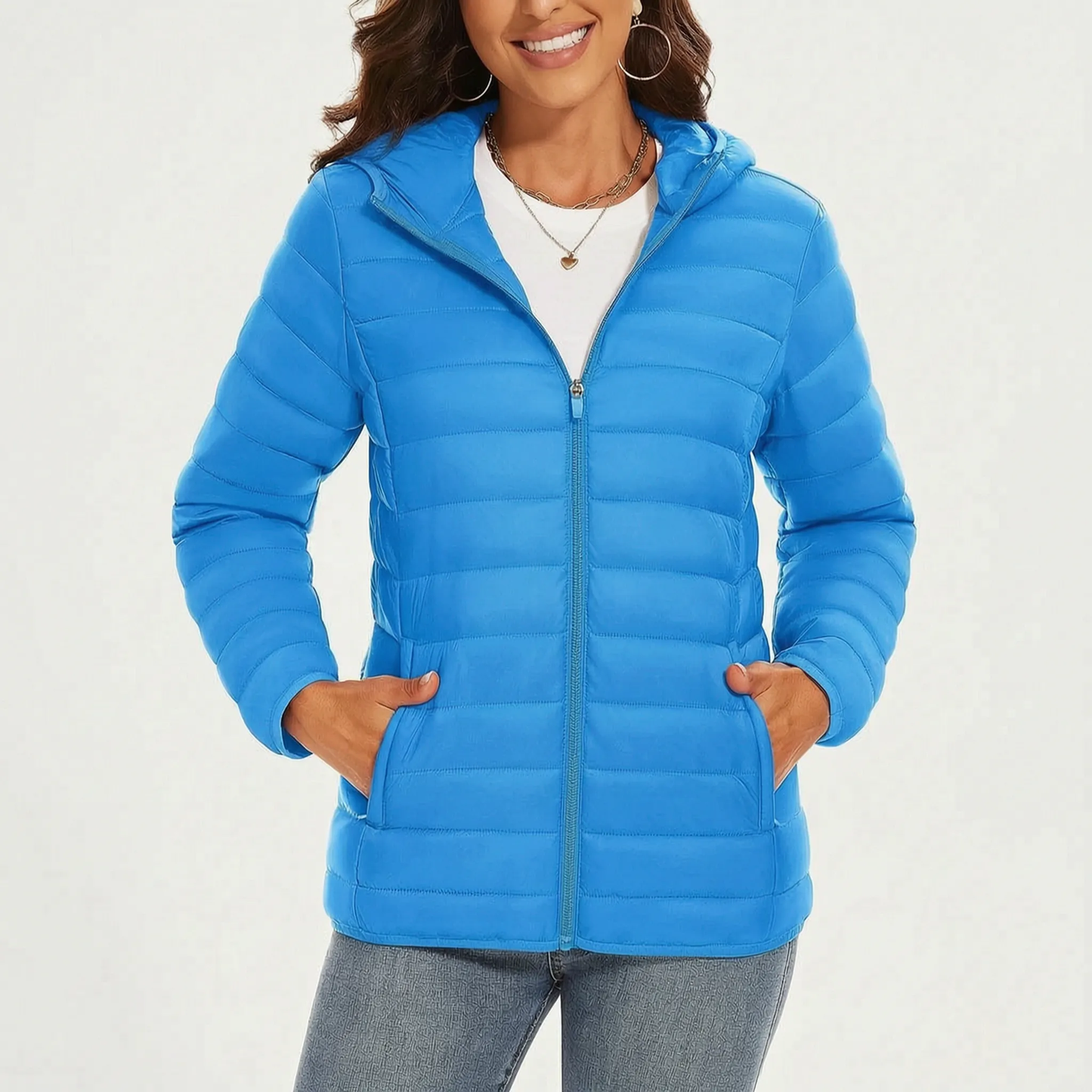 Leichte Steppjacke für Damen in Azurblau mit Kapuze und Reißverschlusstaschen