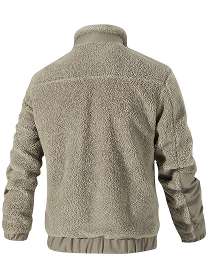 Sherpajacke in Taupe von hinten