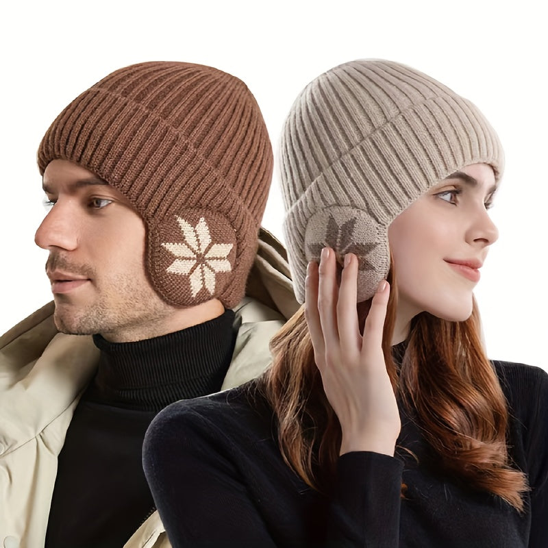 Mütze mit Ohrenklappen - Strickmütze Unisex - Schneeflockenmuster