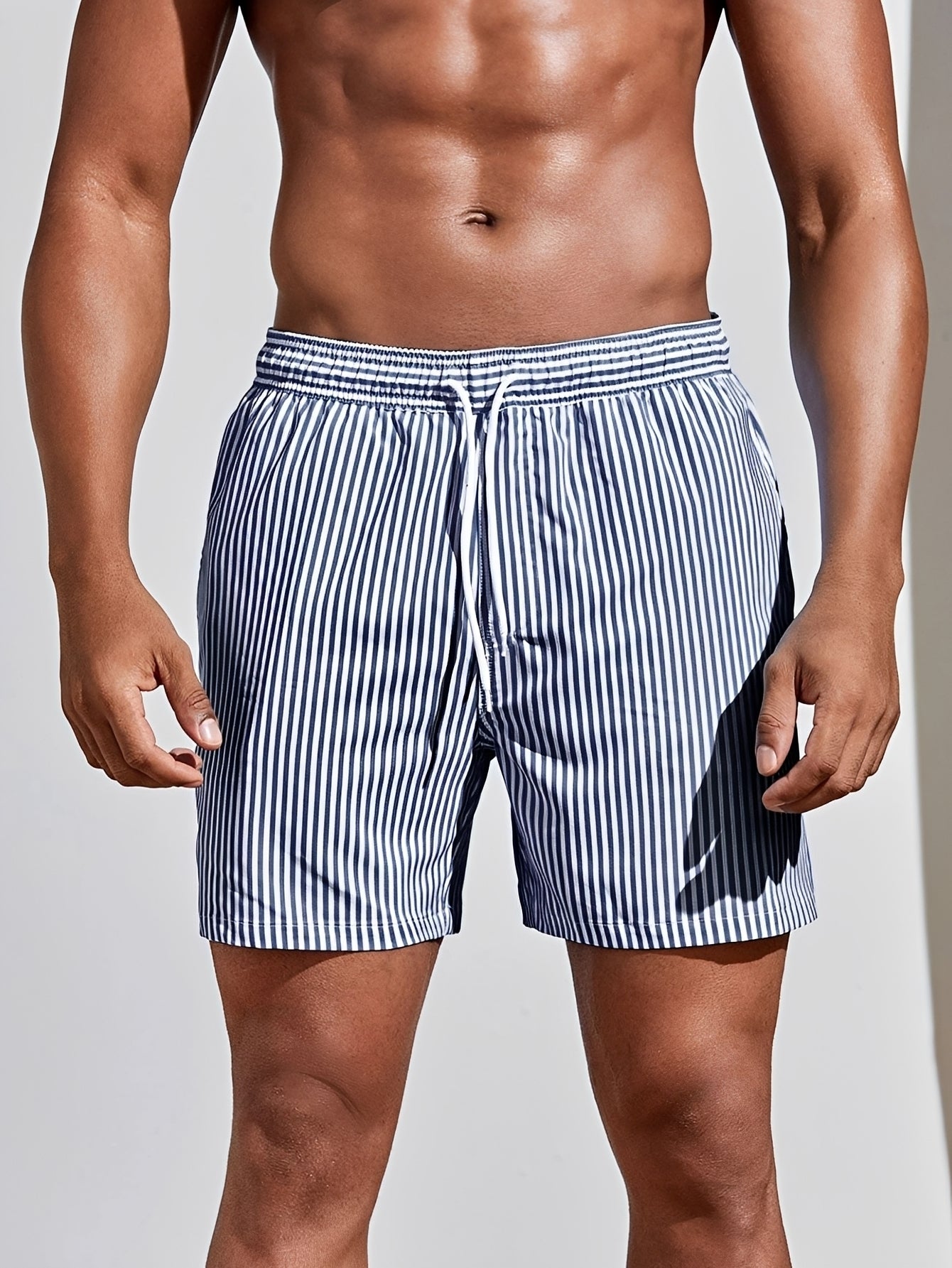 Gestreifte Badehose - Schnelltrocknend - Klassische Passform