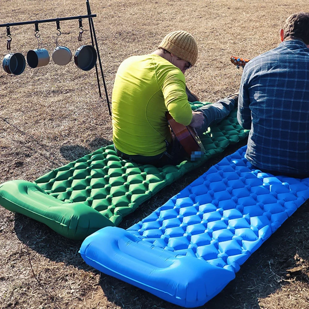 Isomatte – Camping – Integrierte Pumpe