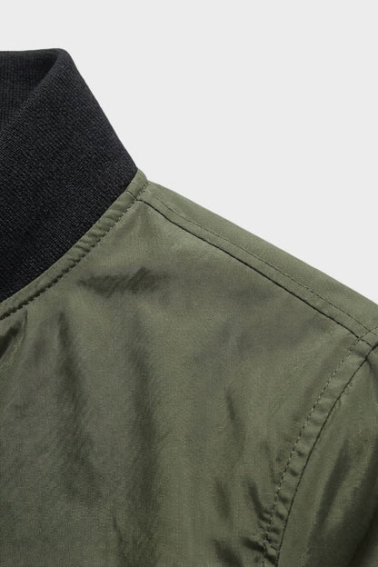 Herrenjacke mit Stehkragen - Leichte Übergangsjacke - Ärmeltasche