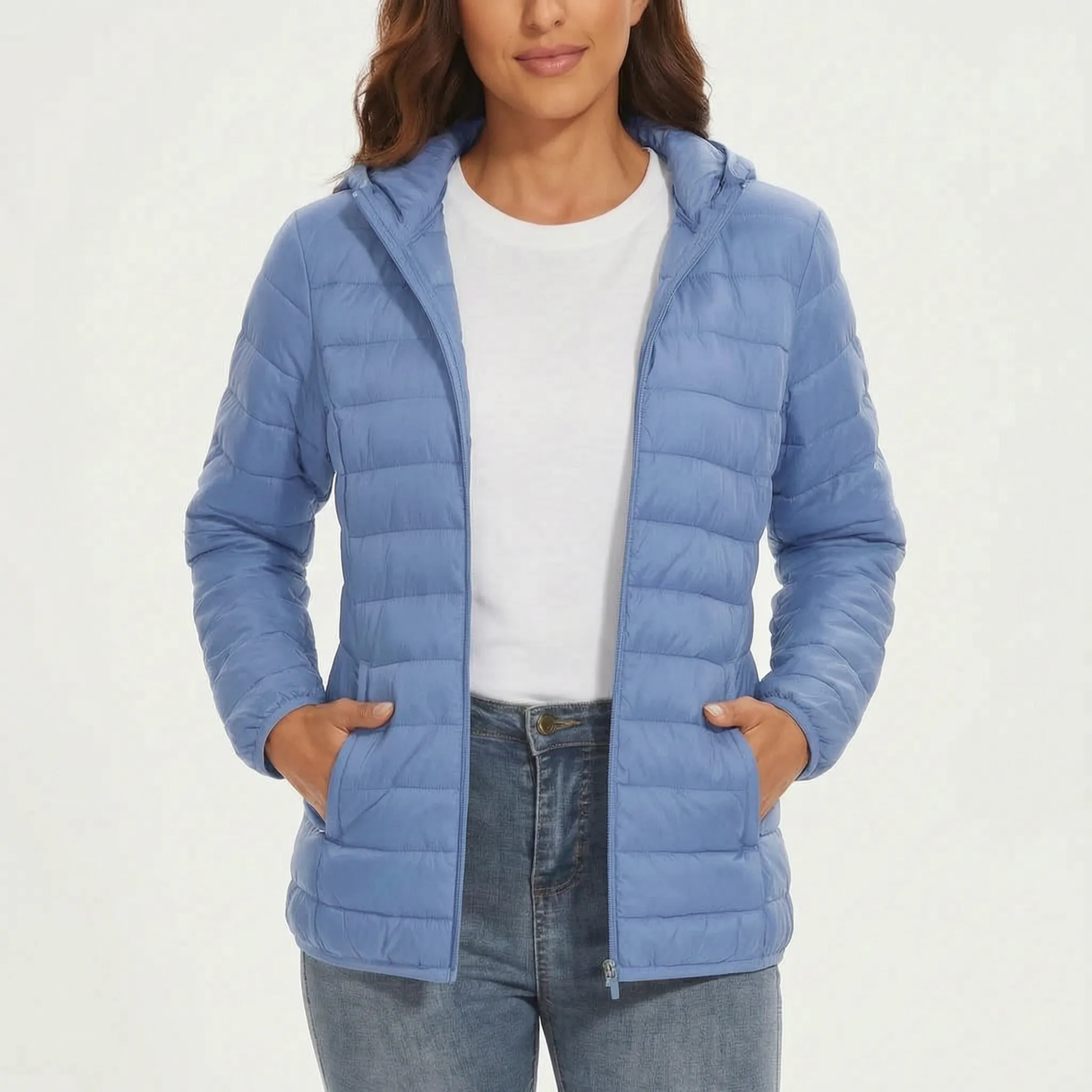 Leichte Steppjacke für Damen in Hellblau mit Kapuze und Reißverschlusstaschen