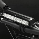Schwarz 3.250 Lumen