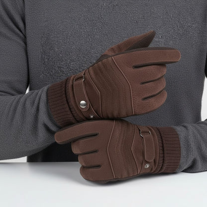 Winterhandschuhe Herren in Braun an beiden Händen getragen