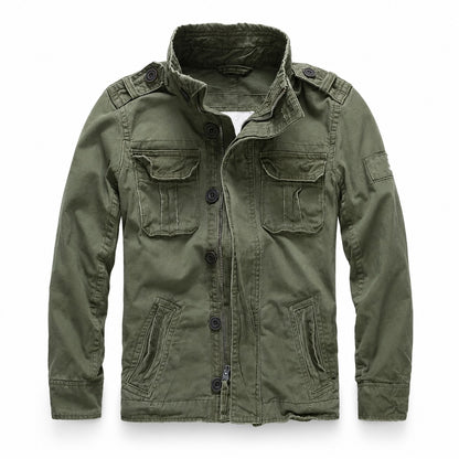 Übergangsjacke Herren in Armygrün mit aufgesetzten Brusttaschen und Seitentaschen